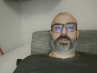 1_dominant_man