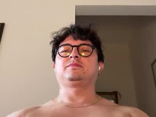 _hotguyintown_