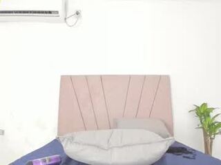 _mia_camila