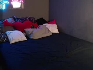 adrian_di