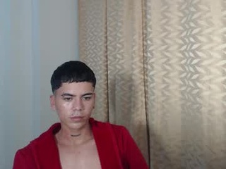 aiden_hot69
