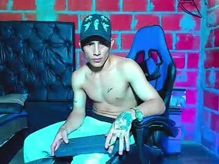 alan_skinny35