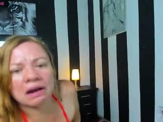 alicee_mature4