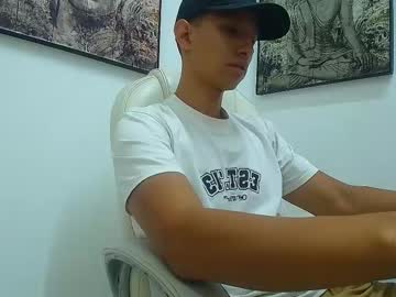andre_blow