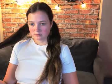 angely_lilly