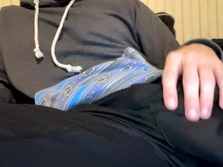 anonyomosguy