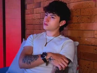 ares_dickson1