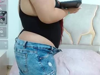 ariiaa_tay