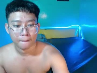asian_walker