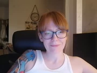 aurora_velvett_