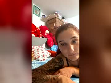 avely_rose