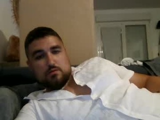 azer380