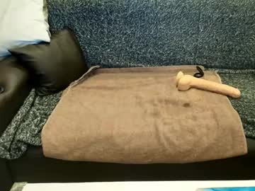 bi_boy_skype
