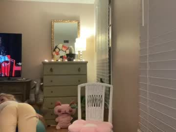 blondestuff4k