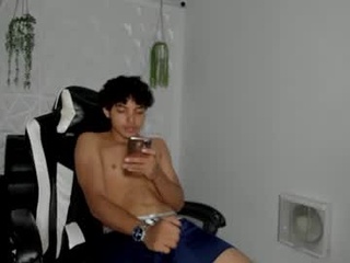 boy_king28
