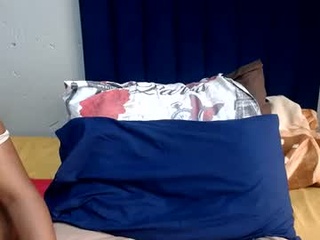 bustyboobsx