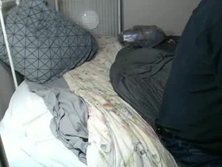 carlos_bangs