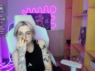 caroline_carterr