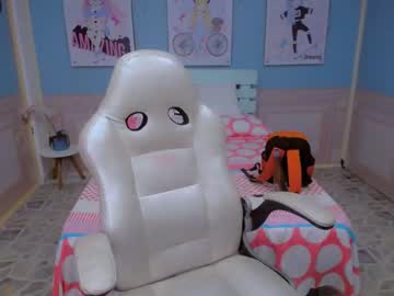 charlotte_hot12