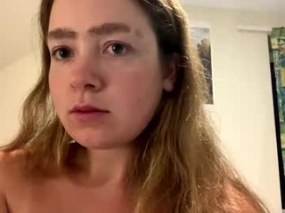 chloe_lovescock
