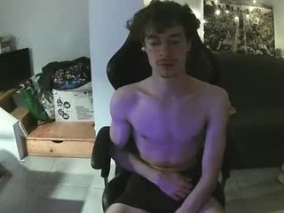 chrisisnaughty