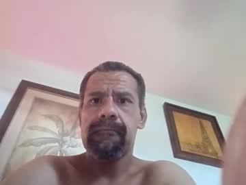 curiousknow04523663