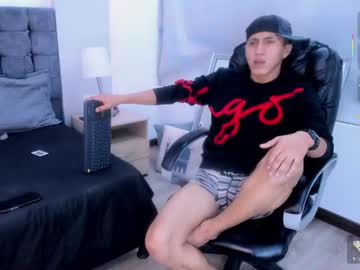 damian_steel07