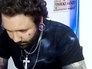 darkclothes