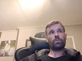 dutchguy8556