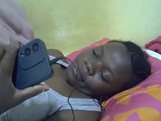 ebony_cutiee