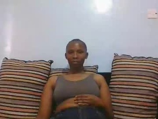 ebony_mamito