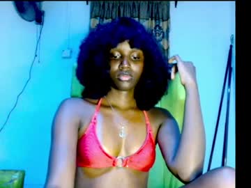 ebony_petitequeenxx