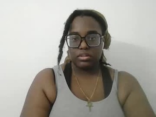 ebonybigtitqueen0