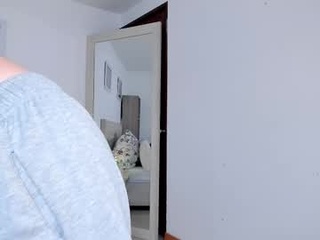 eeva_moon