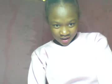 elinahhot1