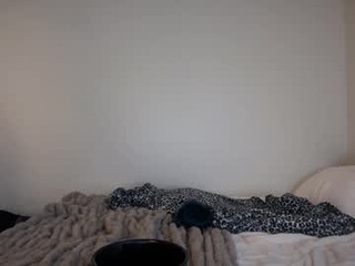ellaharperr1
