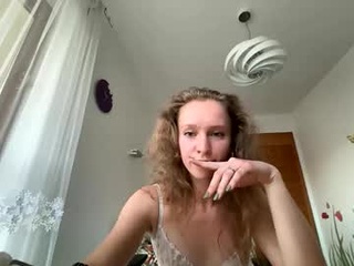emily_in_parisss