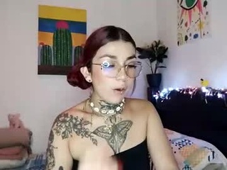 emilywhitee_