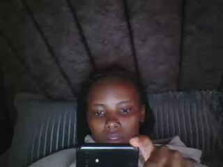 emlary1