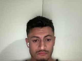 feetskr6977