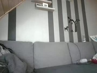 femalefeetlover689517