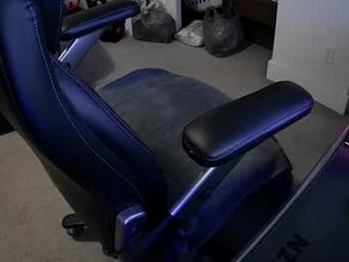 gaming_in_the_nude