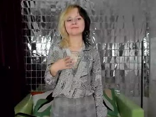 girl_next_doorr