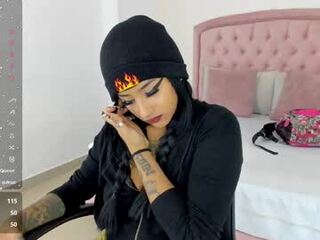 goth_tasha