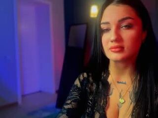 hecate_cat