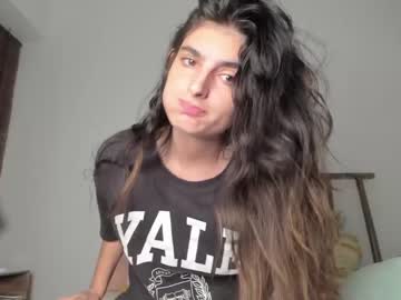 hollyshit_