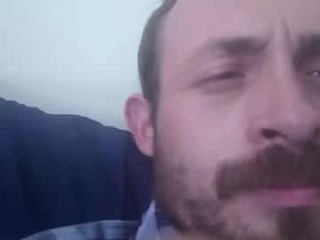 hornyrabbiteben