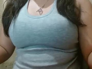 hotiemorenagurl18