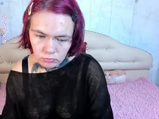 icewoman_holdbb