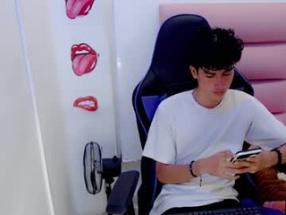johnny_cagee